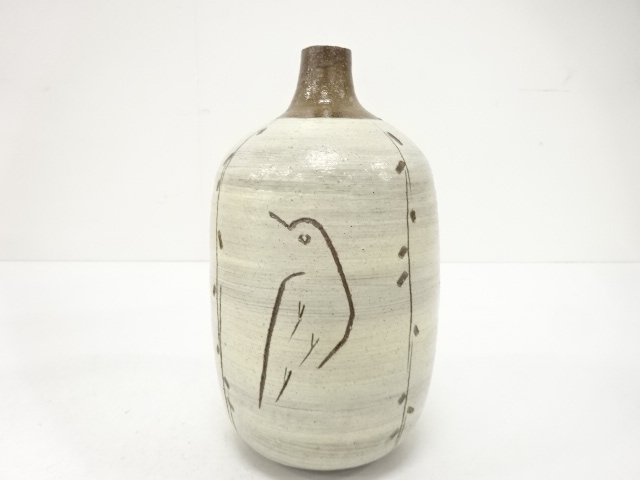  大樋焼　大樋年朗(十代大樋長左衛門)造　刷毛目　鳥文　花入